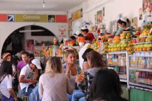 Venta de productos frescos en Sucre Mercado Central