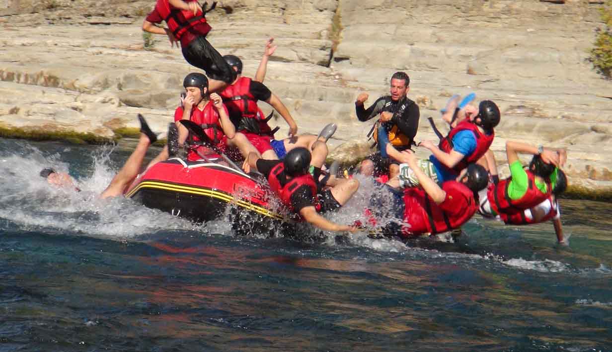 Rafting Una Aventura En Contacto Con La Naturaleza